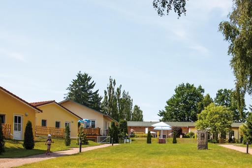 Ferienanlage - Zum See & Hotel - Housity
