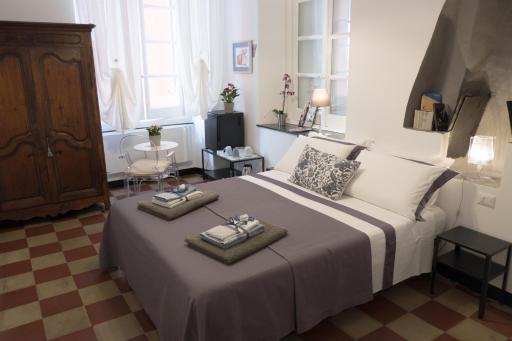 IN CANNETO...Genova nel cuore. - Housity