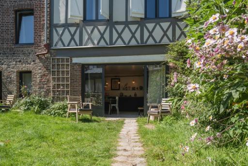Les Baigneurs - Housity