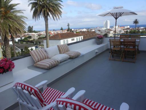 Rooftop Apartment - Housity
