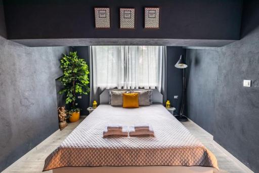 The Cave Vintage Apartment, Varna City, Bulgaria - Housity