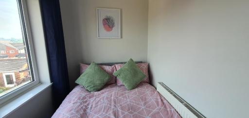 Stoke City House - Housity