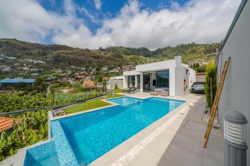 Pearl of Calheta by An Island Apart - Housity