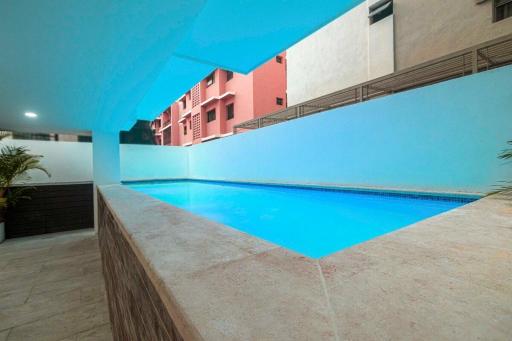 Piantini Pool and Gym y Business Area - Housity