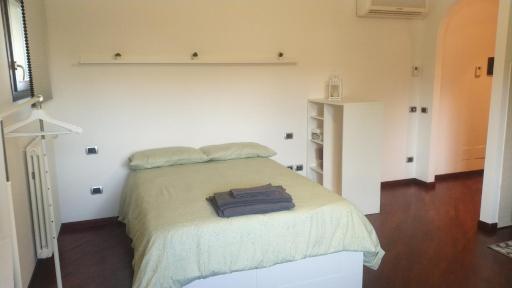 Vanilla House - Housity