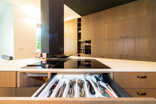 The Tourist 2BD/2BH APT, terrace+parking, by Cohost - Housity