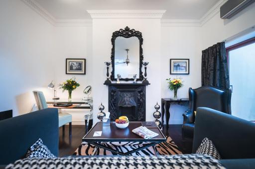 Strozzi Palace Suites by Mansley - Housity