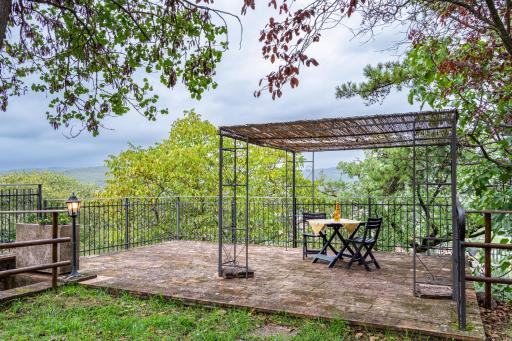 On the slopes of Monte Malbe House - Housity