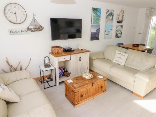 The Beach Shack - Housity