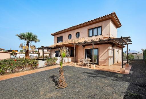 Villa Escapada - Housity