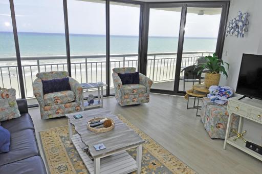 Luxury 3BR 9C Fantastic Views Golf Shop Relax - Housity