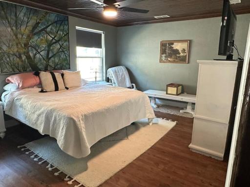 Stunning Lake House-Incredible View - Housity