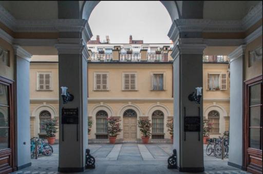 Apartment Carlo Alberto - Housity
