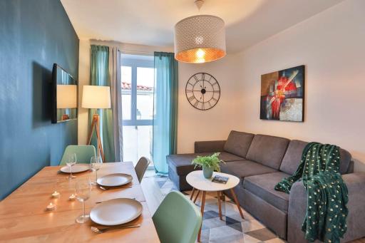 Le Joli T2 lumineux hypercentre la plage à 2 pas ! - Housity