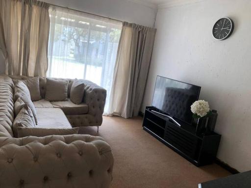 The Don Apt, Greenstone - Housity