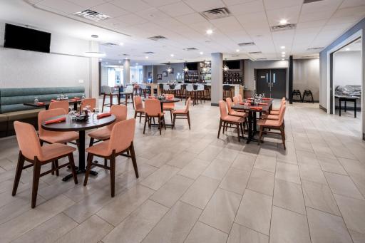Holiday Inn Poughkeepsie, an IHG Hotel - Housity