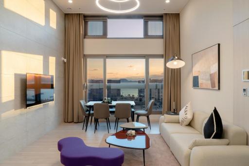 Le Collective Yeosu - Housity