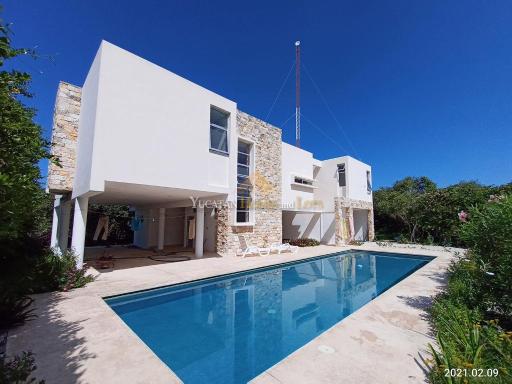 Beachfront Villa in Sisal Yucatan Mexico - Housity