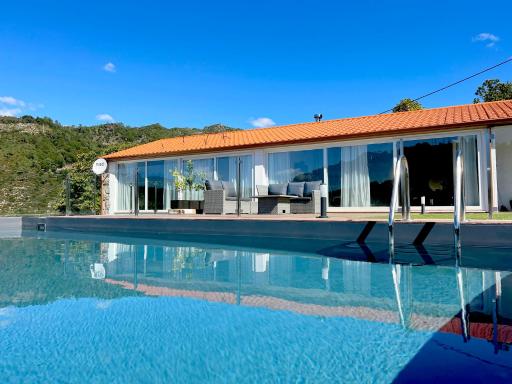 Casas Capela by O'Porto Seven - Housity