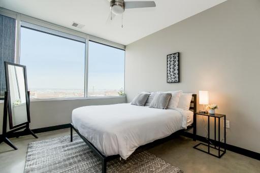 One Bedroom Charming Condo in the Heart of Downtown Kansas 701 - Housity