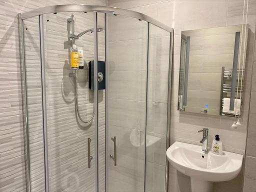 Erne Getaway No.7 Brand new 1 bed apartment - Housity