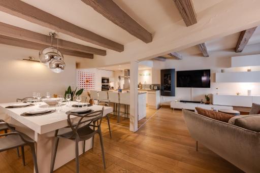 La Tour du Lac - Beautiful apartment in the heart of Annecy - Housity
