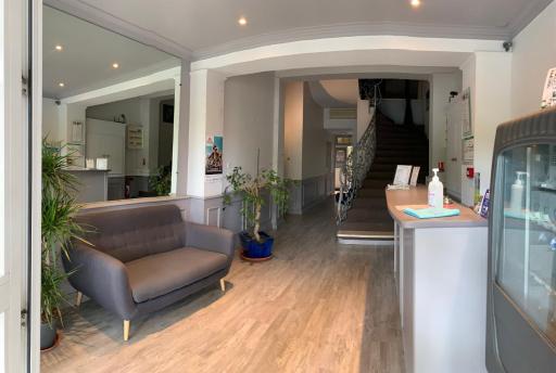 Hotel du Midi - Housity