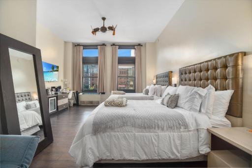 Good Hotels Downtown Denver - Housity