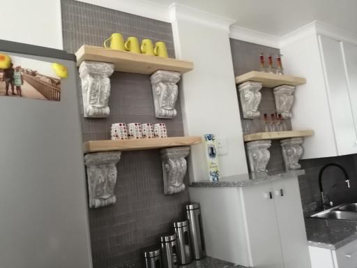 Sarie Marais Illovo Beach - Housity