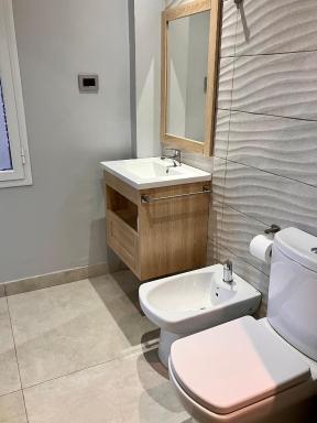 Acogedor departamento monoambiente a metros de la playa - Housity