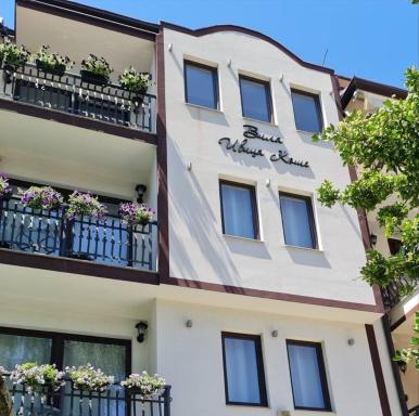 Vila Ivica Kjoshe - Housity