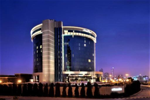 Mövenpick Hotel Al Khobar - Housity