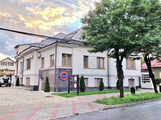 English House - Housity
