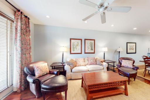 Grand Isle Getaway 205 - Housity