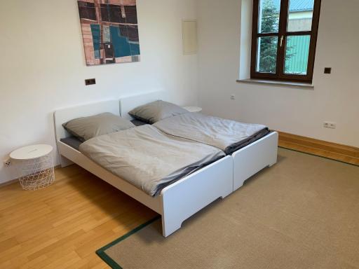 Villa mit Pool und Grillplatz in Regensburg - Housity