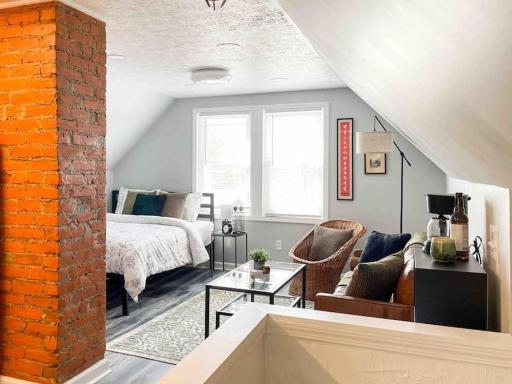 Modern Studio Apartment for Two - new AC - Housity