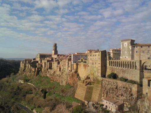 Appartamenti a Pitigliano - Housity