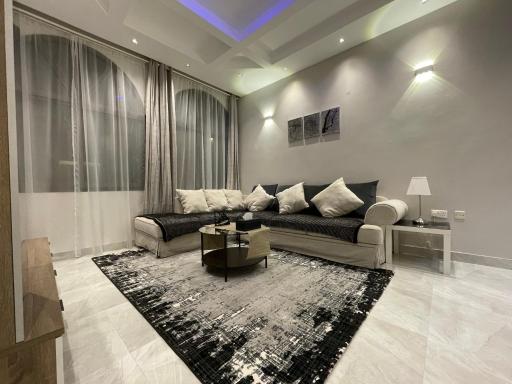 snow home apartments - Housity