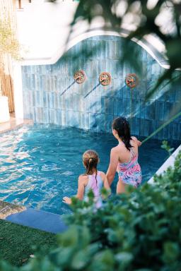 Indigo by The Oyster Collection - Housity