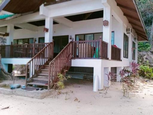 El Nido Waterfront Resort - Housity