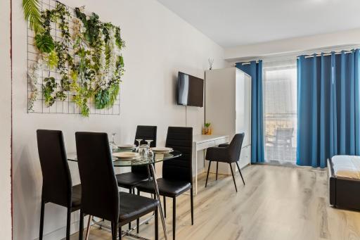 AQUARIUS: Upscale Flat in the Heart of Bucharest! - Housity