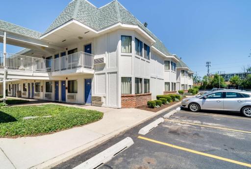 Motel 6-Schiller Park, IL - Chicago O'Hare - Housity