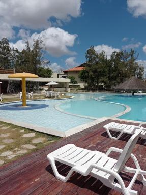 Flat no condomíno Monte Castelo em Gravatá-PE - Housity