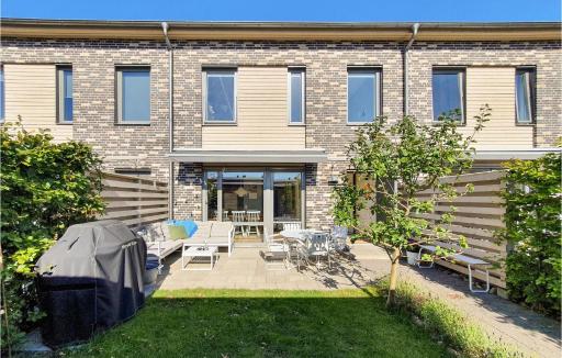 4 Bedroom Nice Home In Limhamn - Housity