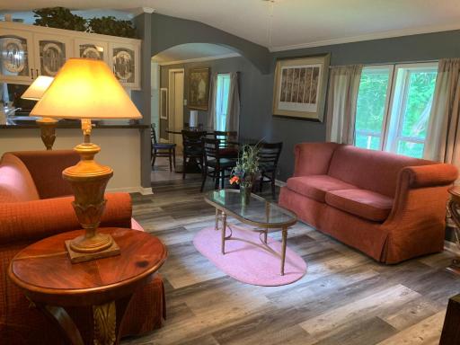 Secluded Cozy Newly Renovated Cabin home 3BR/2BA - Housity