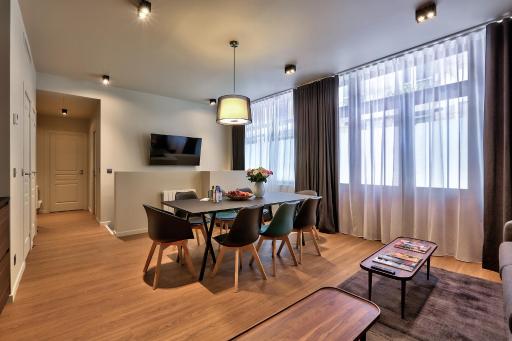 138 - Urban Beautiful Duplex in Saint Germain - Housity