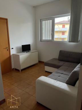 12, Bilo Leonardo - Housity
