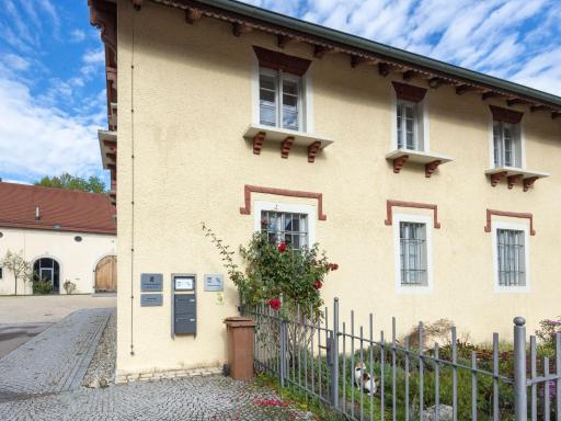 Apartment in Haunsheim with terrace - Housity