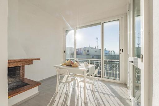 Rosa House - Housity