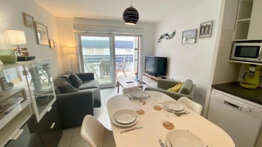 Superbe appartement cosy, à 50m de la plage, 4 pers - Housity